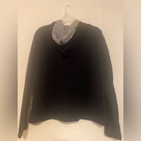 Villager Sport zip up sweater - Picture 2 of 2